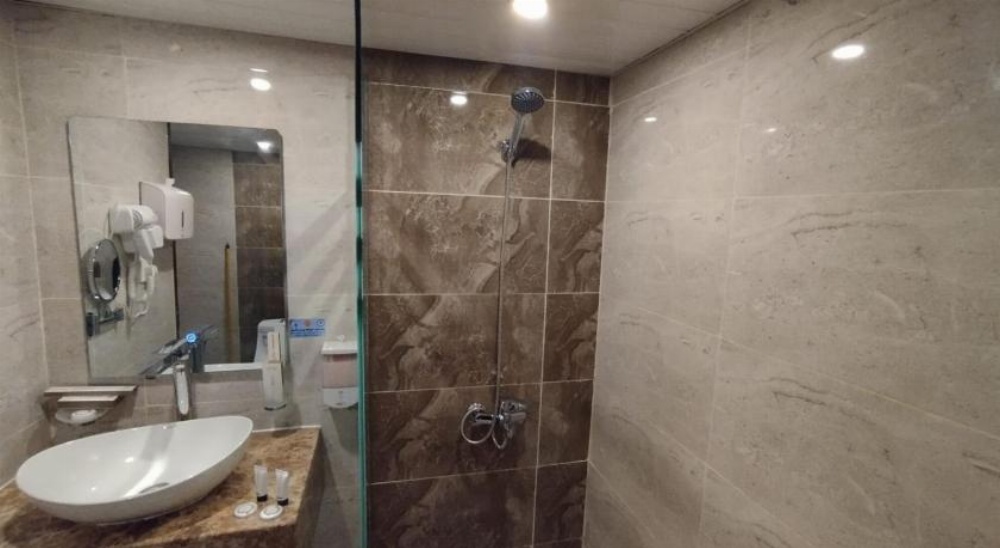 Aliqbal Hotel Image 36